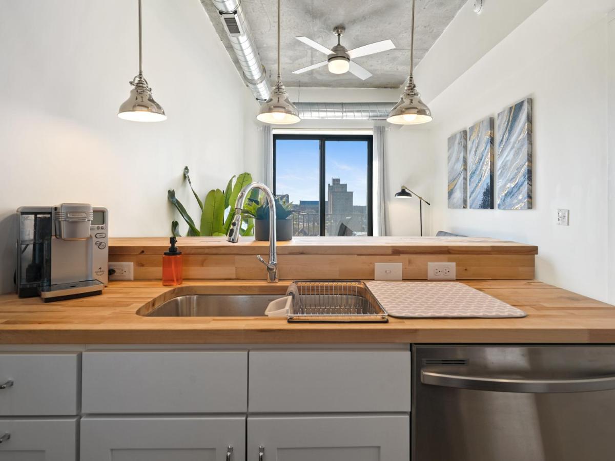 Clover Luxury High-Rise Downtown South Bend Eksteriør bilde